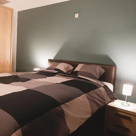 Hotel Self-service Tri Beneu 2*
